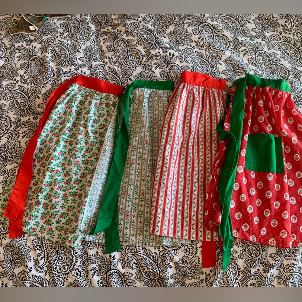 Christmas Apron Baking Decor
